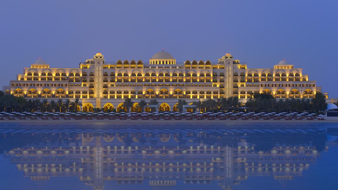 Astounding Abu Dhabi Honeymoon Package